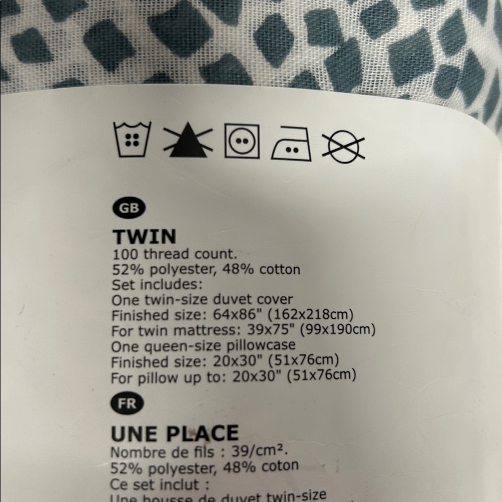 IKEA TRÄDKRASSULA Twin Duvet Cover in Blue and White - Picture 4 of 7